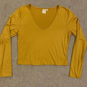 Live In The Moment - large, mustard, soft long sleeve crop